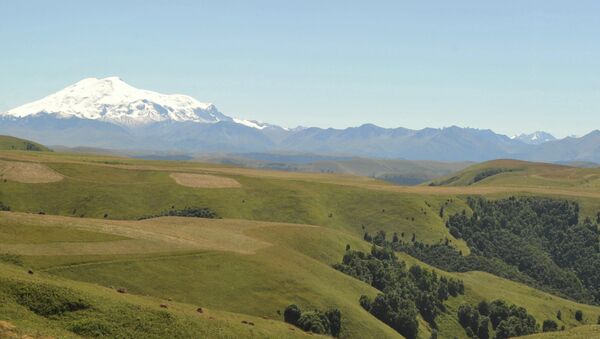 Вид на гору Эльбрус. - Sputnik Абхазия