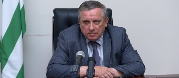 Премьер-министр РА Миквабия А.А. Премьер-министр РА Миквабия А.А. - Sputnik Абхазия