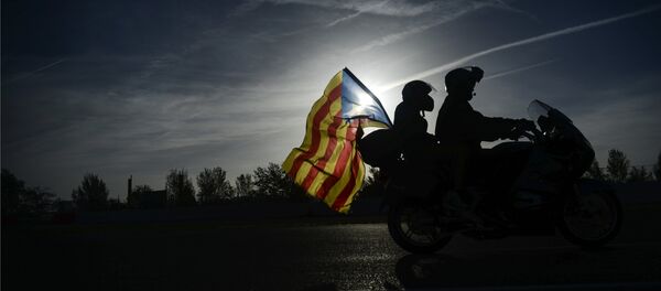 Акции в Барселоне в поддержку референдума о независимости Каталонии Акции в Барселоне в поддержку референдума о независимости Каталонии - Sputnik Абхазия