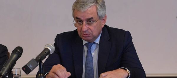 Хаджимба: ИКЦ МВД – это возможность исправить положение дел в стране Хаджимба: ИКЦ МВД – это возможность исправить положение дел в стране - Sputnik Абхазия