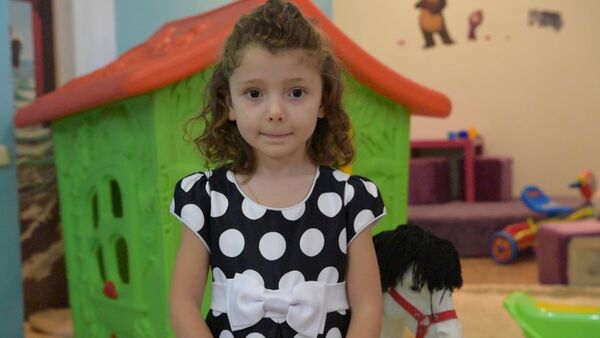 КБФ Ашана: четырехлетней Николь нужна наша помощь - Sputnik Абхазия