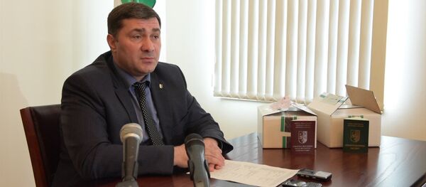 Шамиль Адзынба рассказал о первом этапе паспортизации Шамиль Адзынба рассказал о первом этапе паспортизации - Sputnik Абхазия
