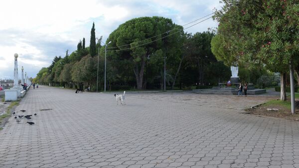 Набережная Диаскуров после демонтажа. Набережная Диаскуров после демонтажа. - Sputnik Абхазия