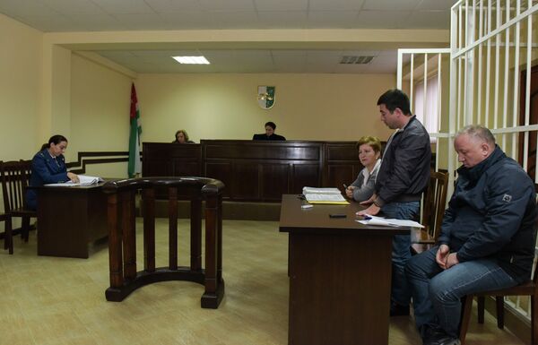 Заседание суда по делу Матуа. Фото с места события. - Sputnik Абхазия