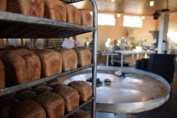 Производство хлеба. - Sputnik Абхазия
