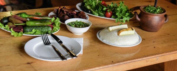 Приготовление абысты. - Sputnik Аҧсны