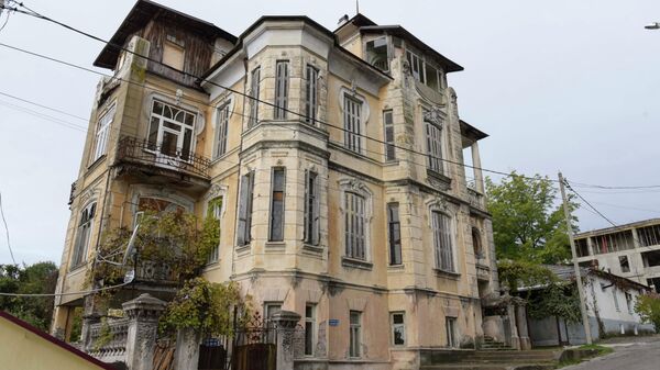 Дом по ул. Джанашия. - Sputnik Абхазия