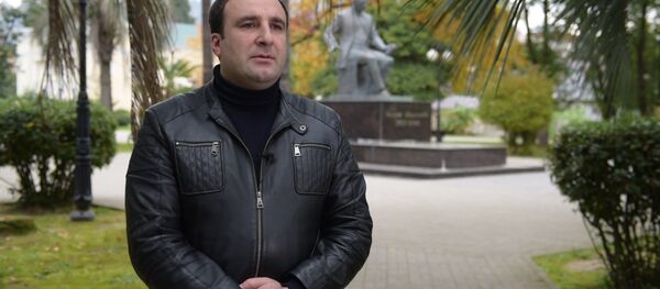 Капитан Нарт из Абхазии прочел Баграта Шинкуба для Sputnik. Чтения Капитан Нарт из Абхазии прочел Баграта Шинкуба для Sputnik. Чтения - Sputnik Абхазия