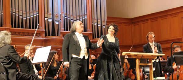 В Большом зале Московской государственной консерватории им. П.И. Чайковского состоялся новогодний концерт народной артистки Абхазии и Российской Федерации Хиблы Герзмава. В Большом зале Московской государственной консерватории им. П.И. Чайковского состоялся новогодний концерт народной артистки Абхазии и Российской Федерации Хиблы Герзмава. - Sputnik Абхазия