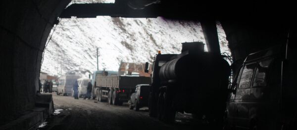 Архивное фото Рокского тоннеля Транскавказской магистрали Архивное фото Рокского тоннеля Транскавказской магистрали - Sputnik Абхазия