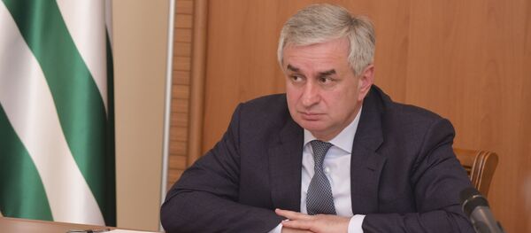 Президент Абхазии Рауль Хаджимба. Президент Абхазии Рауль Хаджимба. - Sputnik Абхазия