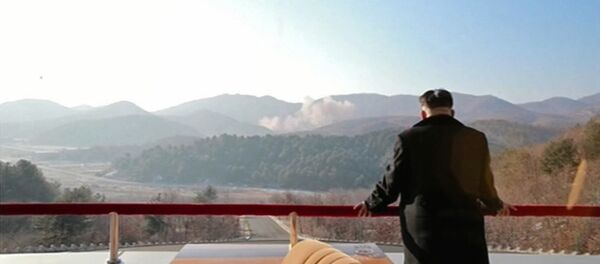 Лидер КНДР Ким Чен Ын на космодроме Сохэ. - Sputnik Абхазия