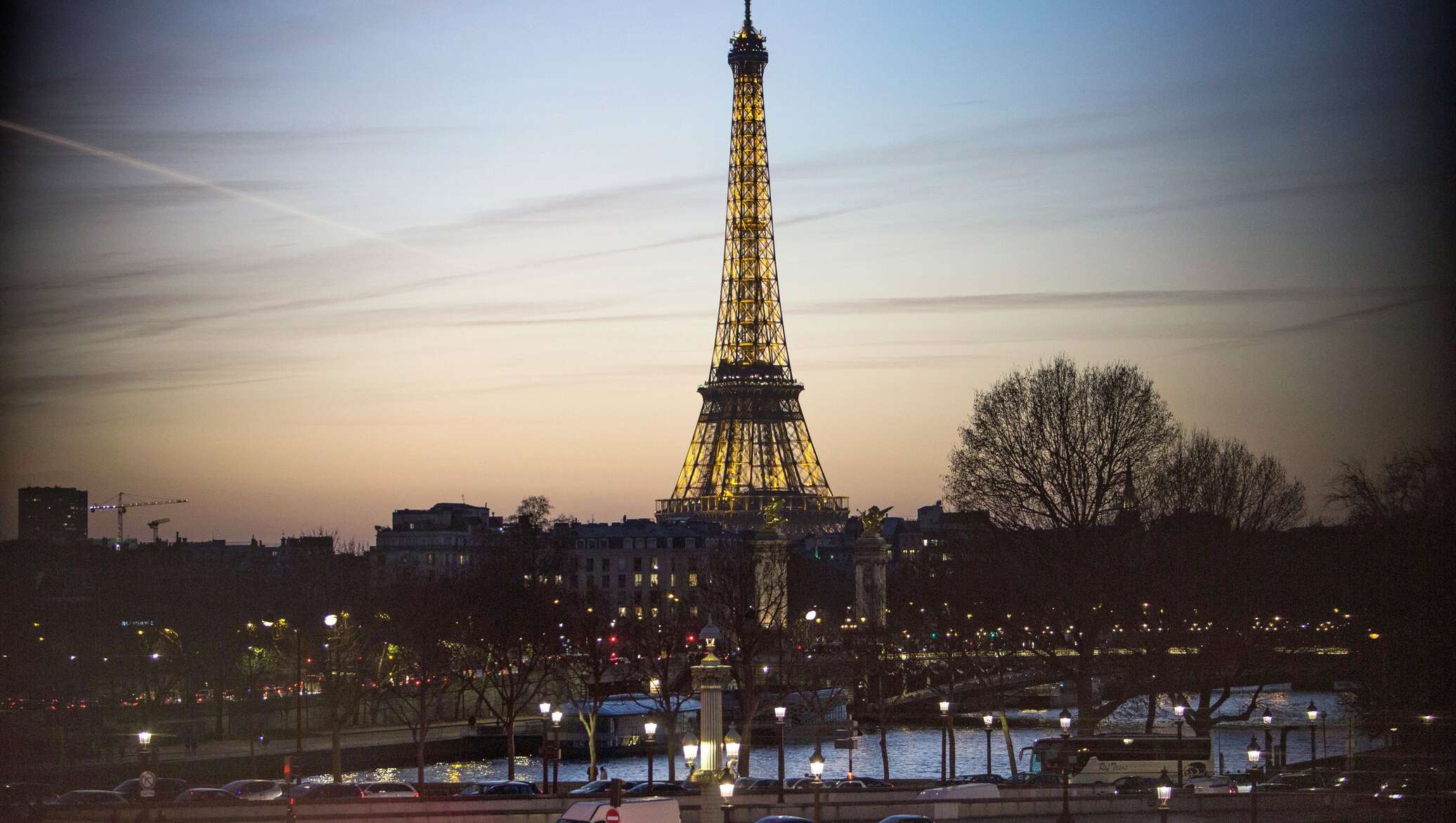 Eiffel tower fire