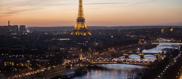 Предновогодний Париж. Архивное фото. Предновогодний Париж. Архивное фото. - Sputnik Абхазия