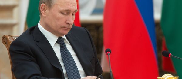 Президент России Владимир Путин. Архивное фото - Sputnik Абхазия