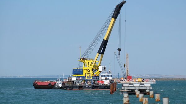 Подготовительные работы перед строительством Керченского моста в Тамани - Sputnik Абхазия