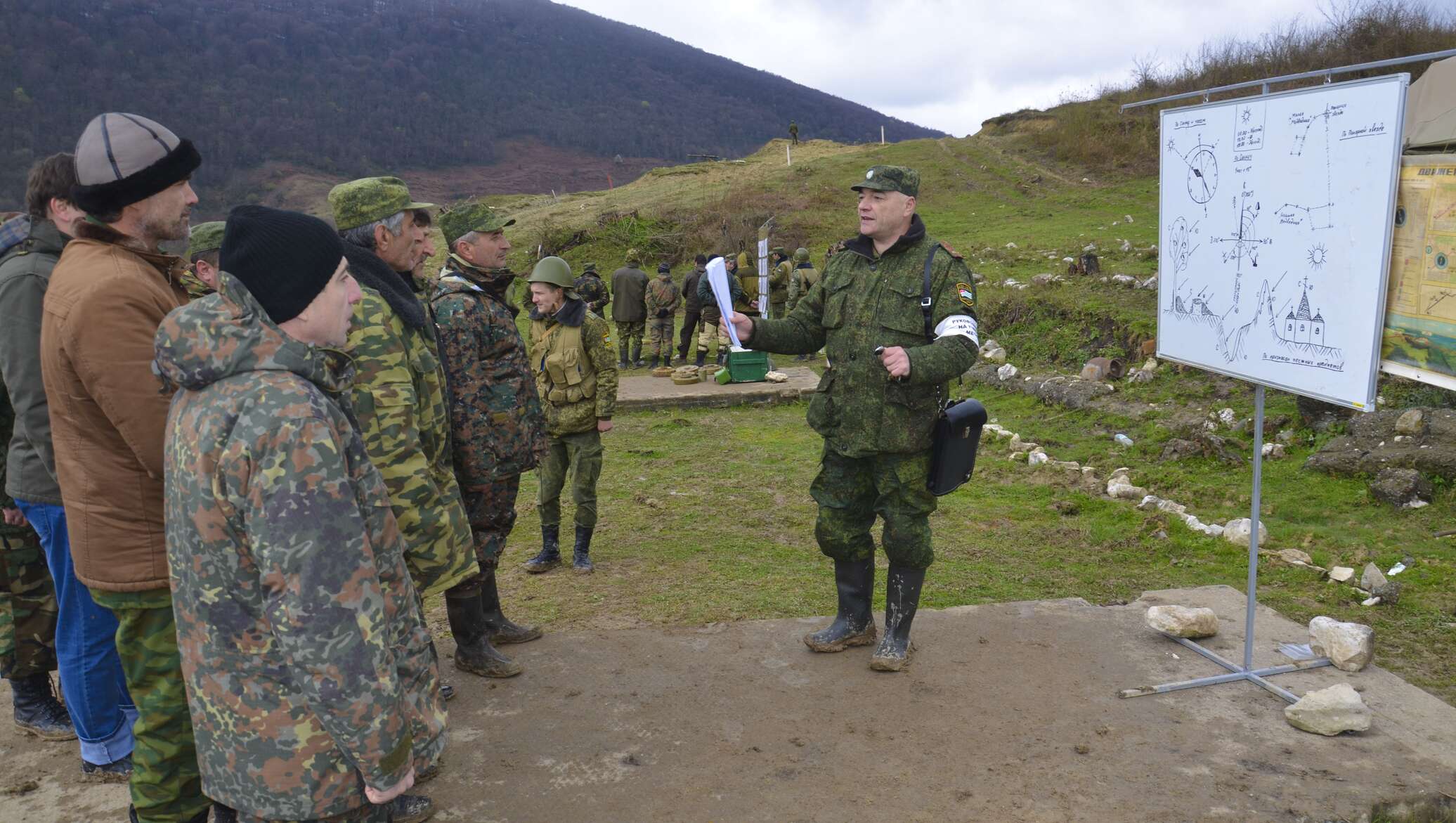 Абхазия новости последние. Цабал Абхазия полигон. Абхазия военный полигон Цабал. Цабал Абхазия школа. Село Цабал Абхазия.