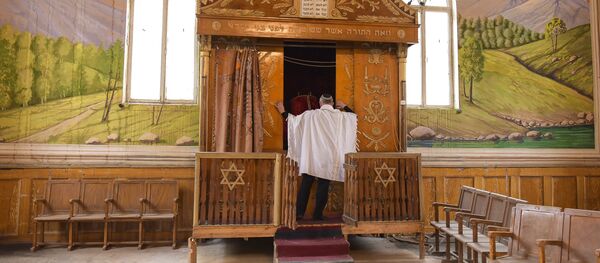 Праздник Пурим в Синагоге Праздник Пурим в Синагоге - Sputnik Абхазия