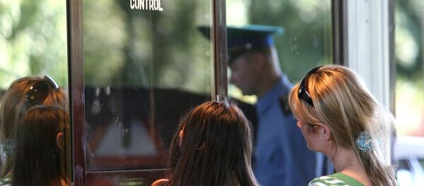 Работа отделения погранконтроля Мамоново-Автодорожное в Калининградской области Работа отделения погранконтроля Мамоново-Автодорожное в Калининградской области - Sputnik Абхазия