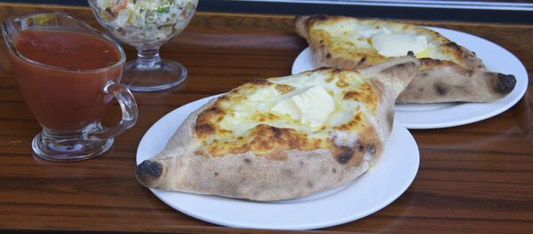 Приготовление нартовских хачапуров - Sputnik Абхазия