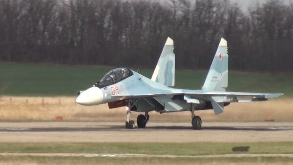 СУ-30СМ - Истребитель, штурмовик, бомбардировщик - Sputnik Абхазия
