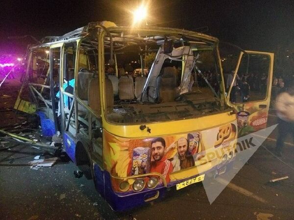 Взрыв автобуса в Ереване - Sputnik Абхазия