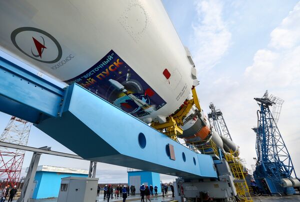 Вывоз ракеты Союз-2.1а с космическими аппаратами на стартовую площадку космодрома Восточный - Sputnik Абхазия
