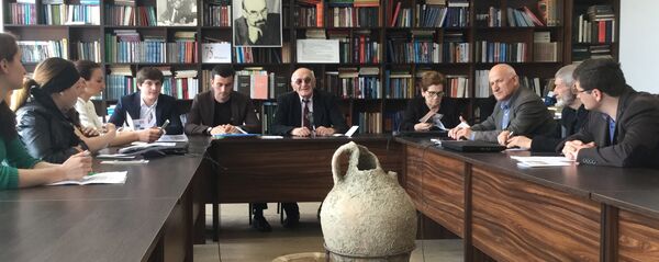 Воронов изкыу аԥхьарақәа иахьа имҩаԥысит Аԥснытәи аҳәынҭқарратә Университет аҭоурыхтә факультет аҿы Воронов изкыу аԥхьарақәа иахьа имҩаԥысит Аԥснытәи аҳәынҭқарратә Университет аҭоурыхтә факультет аҿы - Sputnik Аҧсны