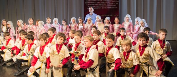 Аҟазаратә ашкол Абаза афестиваль аҟны рықәгылара - Sputnik Аҧсны