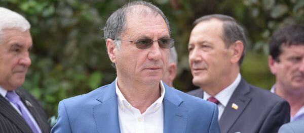 Председатель политической партии Единая Абхазия Сергей Шамба Председатель политической партии Единая Абхазия Сергей Шамба - Sputnik Абхазия