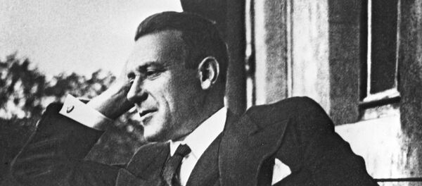 Писатель Михаил Афанасьевич Булгаков Писатель Михаил Афанасьевич Булгаков - Sputnik Абхазия