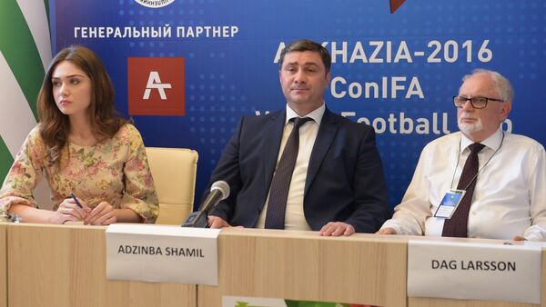 Тему членства Абхазии в ФИФА коснулись агенты ФИФА и вице-премьер республики - Sputnik Абхазия