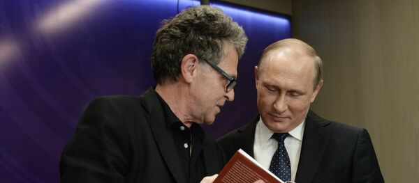 Президент РФ В. Путин посетил МИА Россия сегодня Президент РФ В. Путин посетил МИА Россия сегодня - Sputnik Абхазия