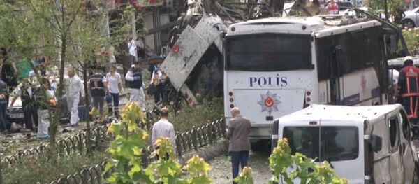 Кадры с места взрыва у автобусной остановки в центре Стамбула . Кадры с места взрыва у автобусной остановки в центре Стамбула . - Sputnik Абхазия