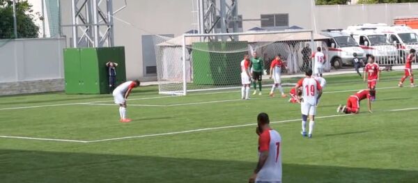 Кадры серии пенальти, определившей матч киприотов и корейцев на ЧМ ConIFA. - Sputnik Абхазия