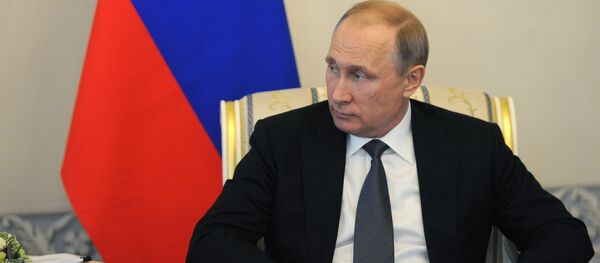 Президент РФ Владимир Путин Президент РФ Владимир Путин - Sputnik Абхазия