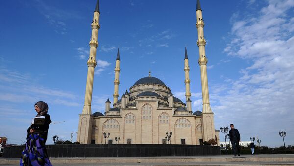 Центральная мечеть им. Ахмата Кадырова Сердце Чечни в Грозном. - Sputnik Абхазия