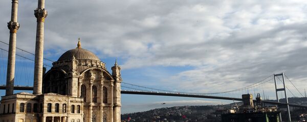 Мост через Босфорский пролив в Стамбуле. Мост через Босфорский пролив в Стамбуле. - Sputnik Абхазия