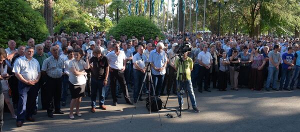 Митинг сторонников президента Абхазии - Sputnik Абхазия