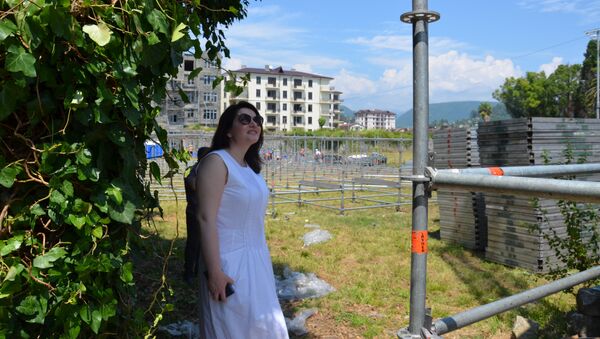 Хибла Герзмава лично следит за подготовкой своего фестиваля в Сухуме - Sputnik Абхазия