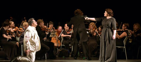 Спектакль Л.Керубини Медея на фестивале Хибла Герзмава приглашает.. в Сухуме Спектакль Л.Керубини Медея на фестивале Хибла Герзмава приглашает.. в Сухуме - Sputnik Абхазия