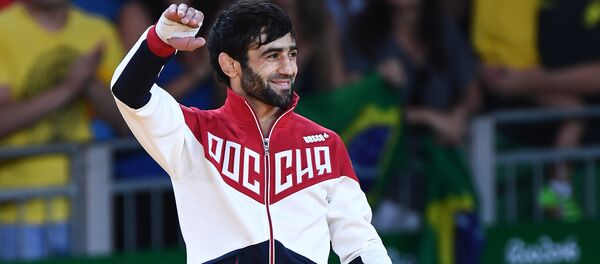 Беслан Мудранов (Россия), победивший в мужских соревнованиях по дзюдо в первый день олимпиады в Рио. Беслан Мудранов (Россия), победивший в мужских соревнованиях по дзюдо в первый день олимпиады в Рио. - Sputnik Абхазия