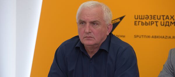 Ажурналист Гурам Амқәаб Ажурналист Гурам Амқәаб - Sputnik Аҧсны