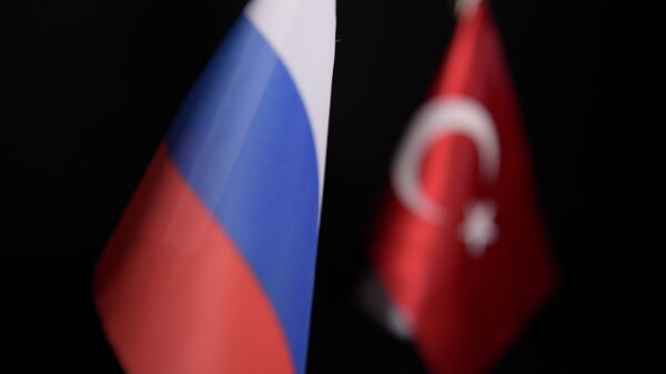Архивное фото Флагов  России и Турции - Sputnik Абхазия