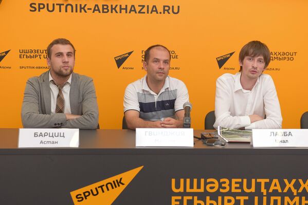 Пресс-конференция по проекту Играй Танцуя в Sputnik Абхазия - Sputnik Абхазия