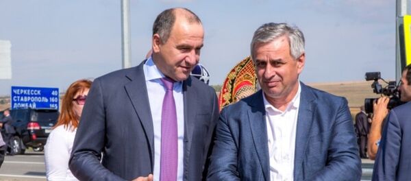 Визит Рауль Хаджимба в КЧР Визит Рауль Хаджимба в КЧР - Sputnik Абхазия