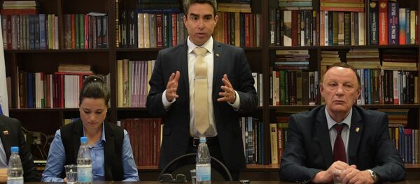 Почему Чавес признал Абхазию, студенты АГУ узнали от посла Венесуэлы - Sputnik Абхазия