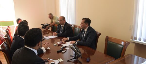 Виталий Габния заявил, что Абхазия будет укреплять связи с Венесуэлой - Sputnik Абхазия