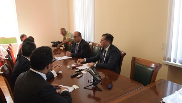 Виталий Габния заявил, что Абхазия будет укреплять связи с Венесуэлой - Sputnik Абхазия