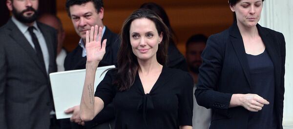 Архивное фото Анжелины Джоли Архивное фото Анжелины Джоли - Sputnik Абхазия